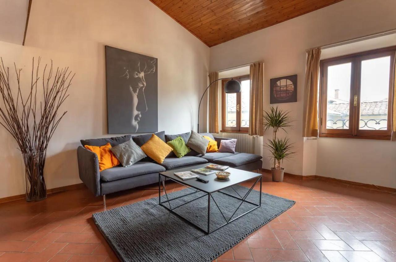 Via Ricasoli Apartment, Next To Accademia 佛罗伦萨 外观 照片